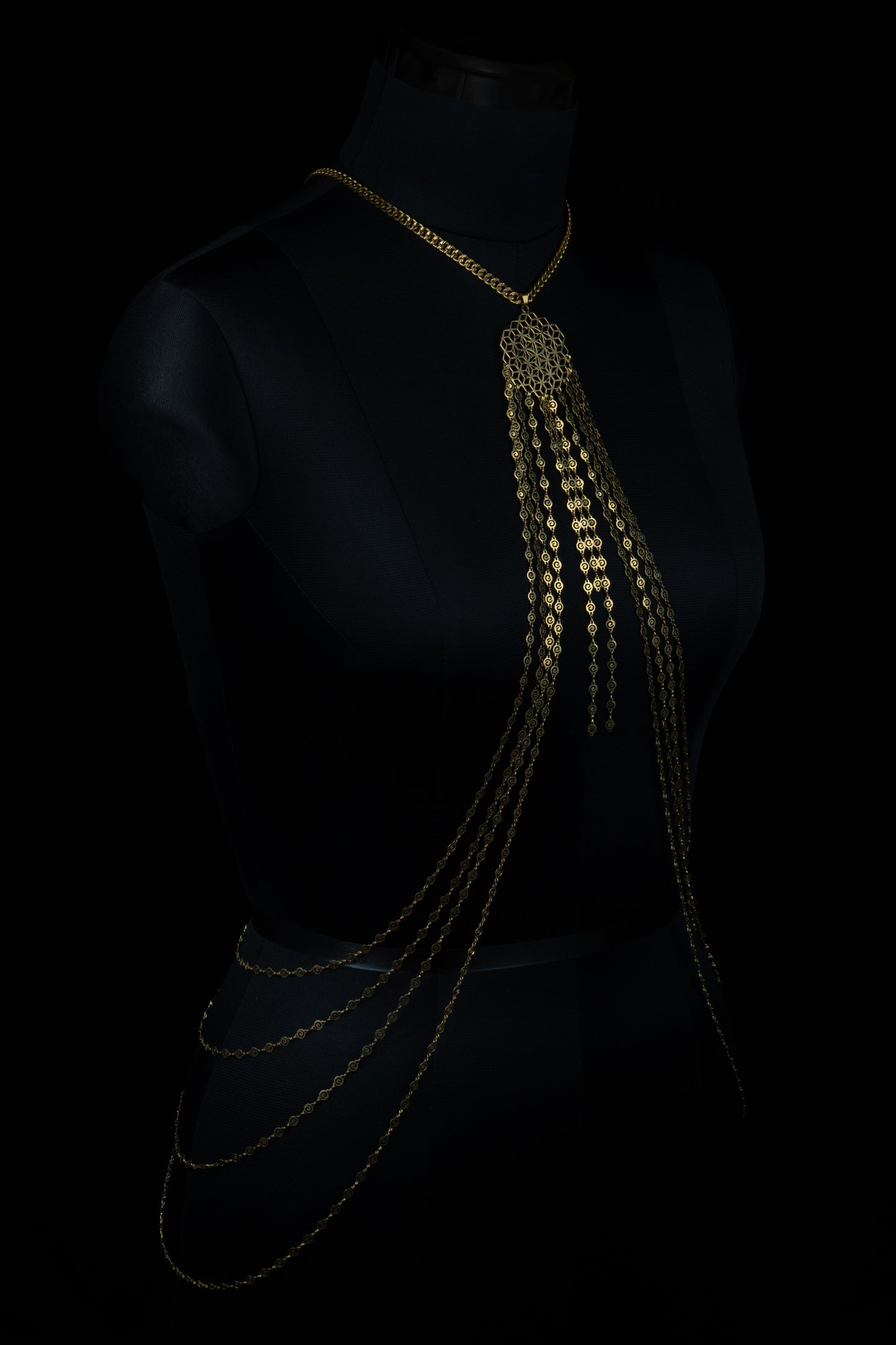 Fractal Bloom Body Chain